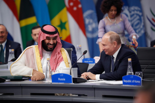 Разворот над пустыней: как США перетянули Саудовскую Аравию на сторону России