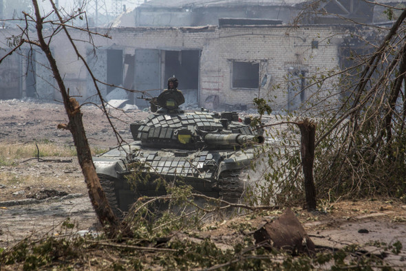 ВС РФ прорвали фронт под Северодонецком. Несколько батальонов ВСУ попали в котел