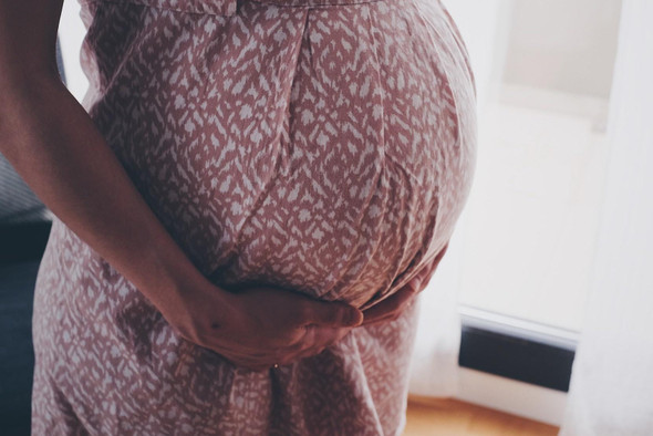 Когда женщина становится «старородящей»? И правда ли поздняя беременность так опасна?