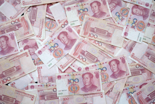 Юань — новый доллар? Объясняем, стоит ли вам вкладываться в китайскую валюту