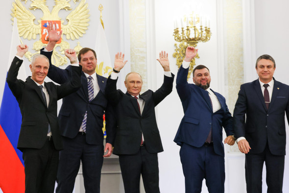 «Как прежде уже не будет»: Путин произнес речь по итогам референдумов