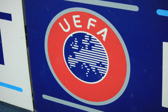 УЕФА и другие спортивные организации ослабляют санкции против России. Главное к концу года