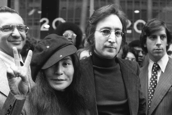 Йоко Оно влюбила в себя Джона Леннона и развалила The Beatles. Или все-таки нет?