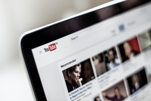«Цэрэушная помойка»: существует ли цензура на YouTube?