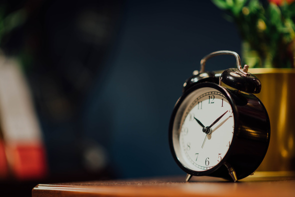 Еще пять минут: как отключение будильника и дальнейший сон влияют на продуктивность в течение дня