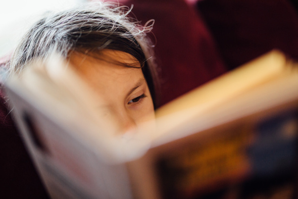 Большая библиотека и книжные челленджи: как заинтересовать ребенка чтением?