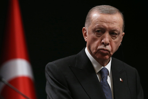 Инфаркт или простуда? Что случилось с турецким президентом Эрдоганом