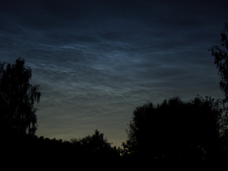 Серебристые облака в Подмосковье / Wikimedia Commons