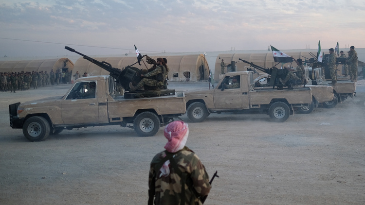Подразделения сирийской армии перед началом совместной с Турцией операции «Источник мира». Фото: STR/EPA