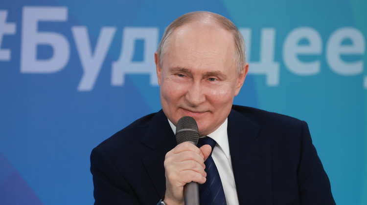 Приказ о изменении заработной платы сотрудникам образец. Форма приказа об индексации заработной платы. Мрот 2022. Приказ об изменении штатного расписания. Приказ на надбавку к зарплате образец.