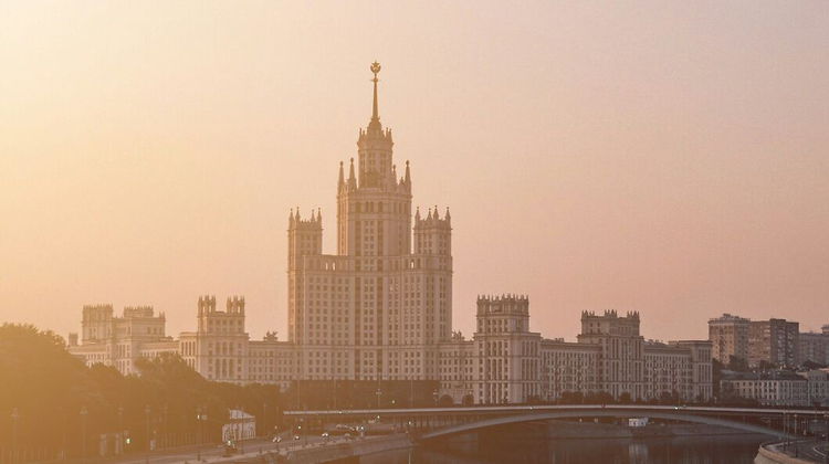  Nikita Tikhomirov/Unsplash