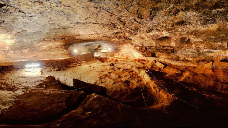 Фото: Wonderwerk cave, 2019 / www.zamaniproject.org