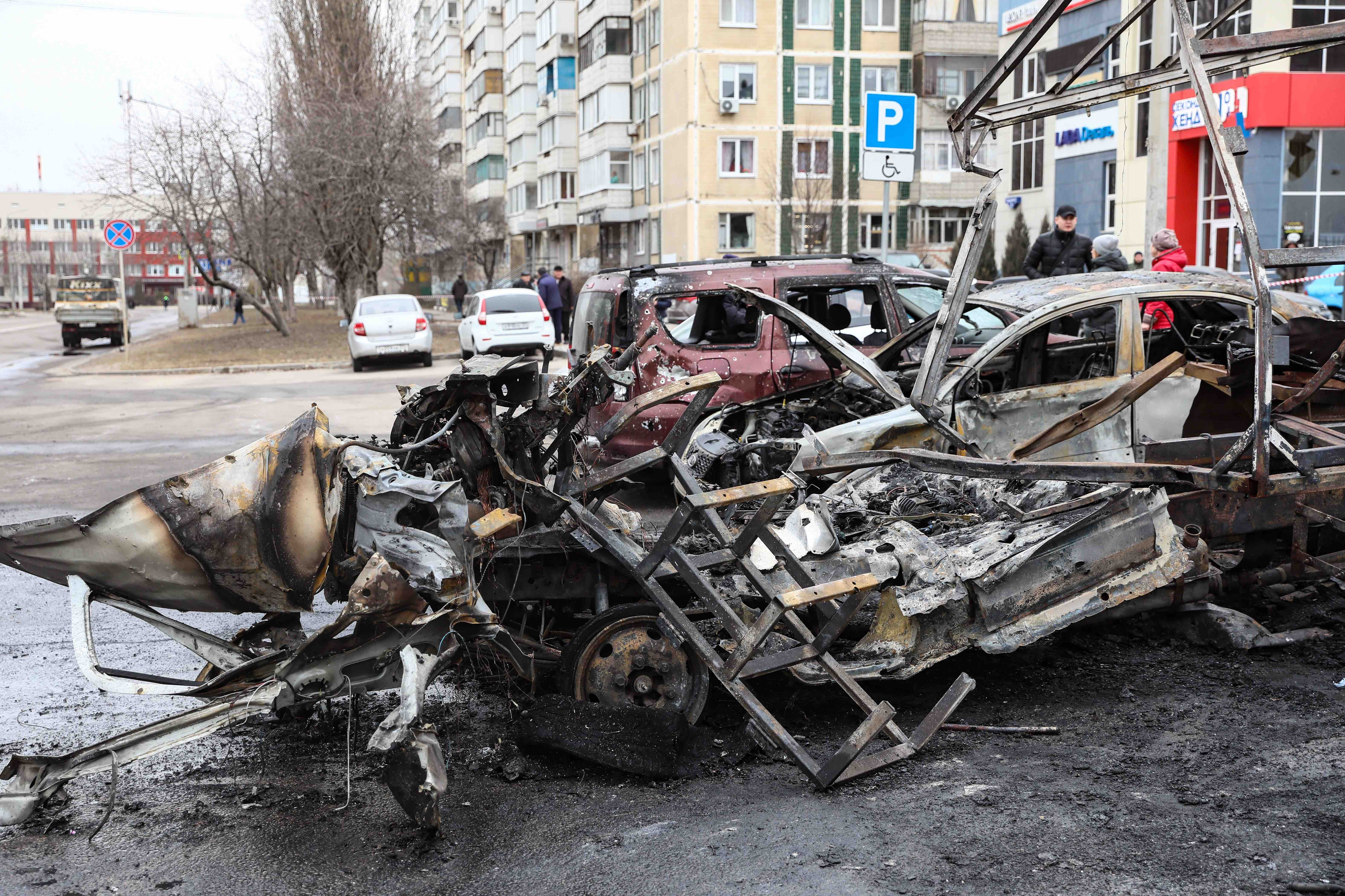 Автомобиль после атаки 15 февраля. Фото: Павел Колядин/ТАСС
