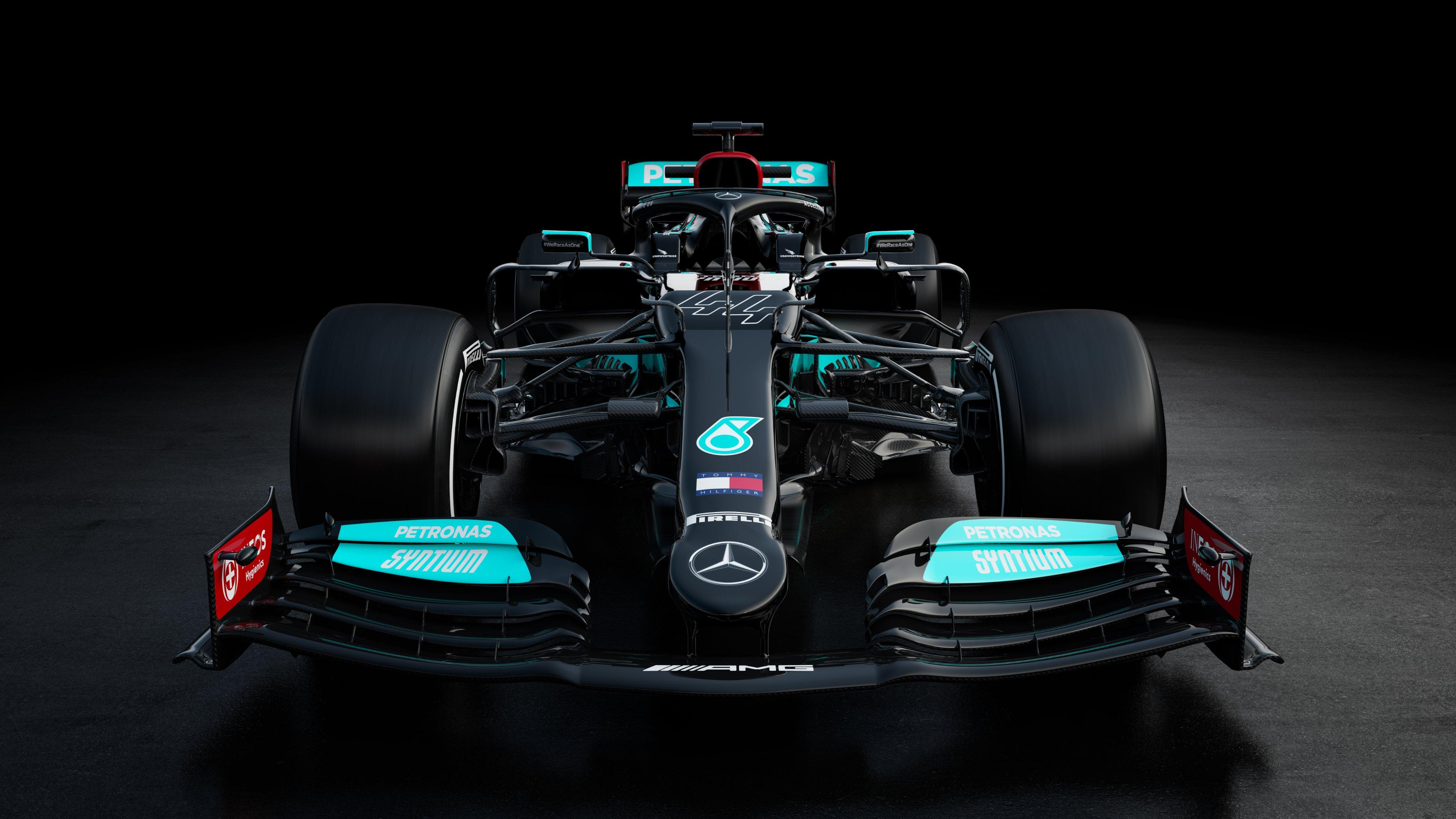 Фото: @MercedesAMGF1 / twitter.com